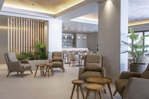 Lobby sitting area - Apollon Kos (Kos)