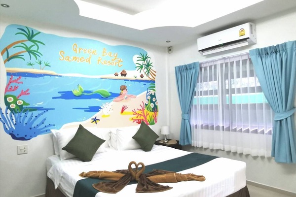 Standard Room | Bar mini, peti besi dalam bilik, katil bayi/kot (surcaj)