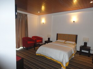 Room - Ashley Resorts (Nuwara Eliya)