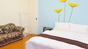 Standard Double Room | Desk, rollaway beds, free WiFi