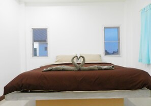 Villa, 2 Bedrooms, Private Pool | 2 bedrooms, desk, rollaway beds, free WiFi - Cha-am Pool Villa (Cha-am)