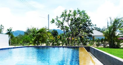 Cha-am Pool Villa