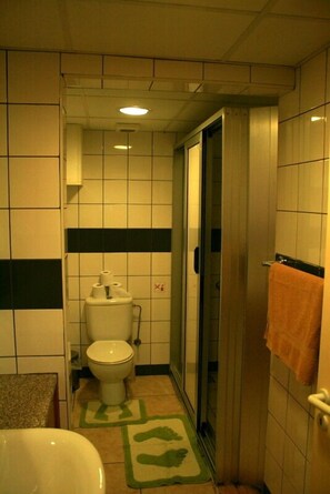 Apart Daire, 1 Yatak Odası | Banyo | Küvet, havlu 