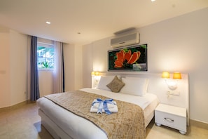 Suite, 1 Bedroom | View from room