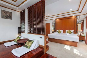 스위트, 킹사이즈침대 1개 | 미니바, 객실 내 금고, 책상, 암막 커튼