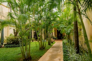 Interior entrance - Mango House (Galle)