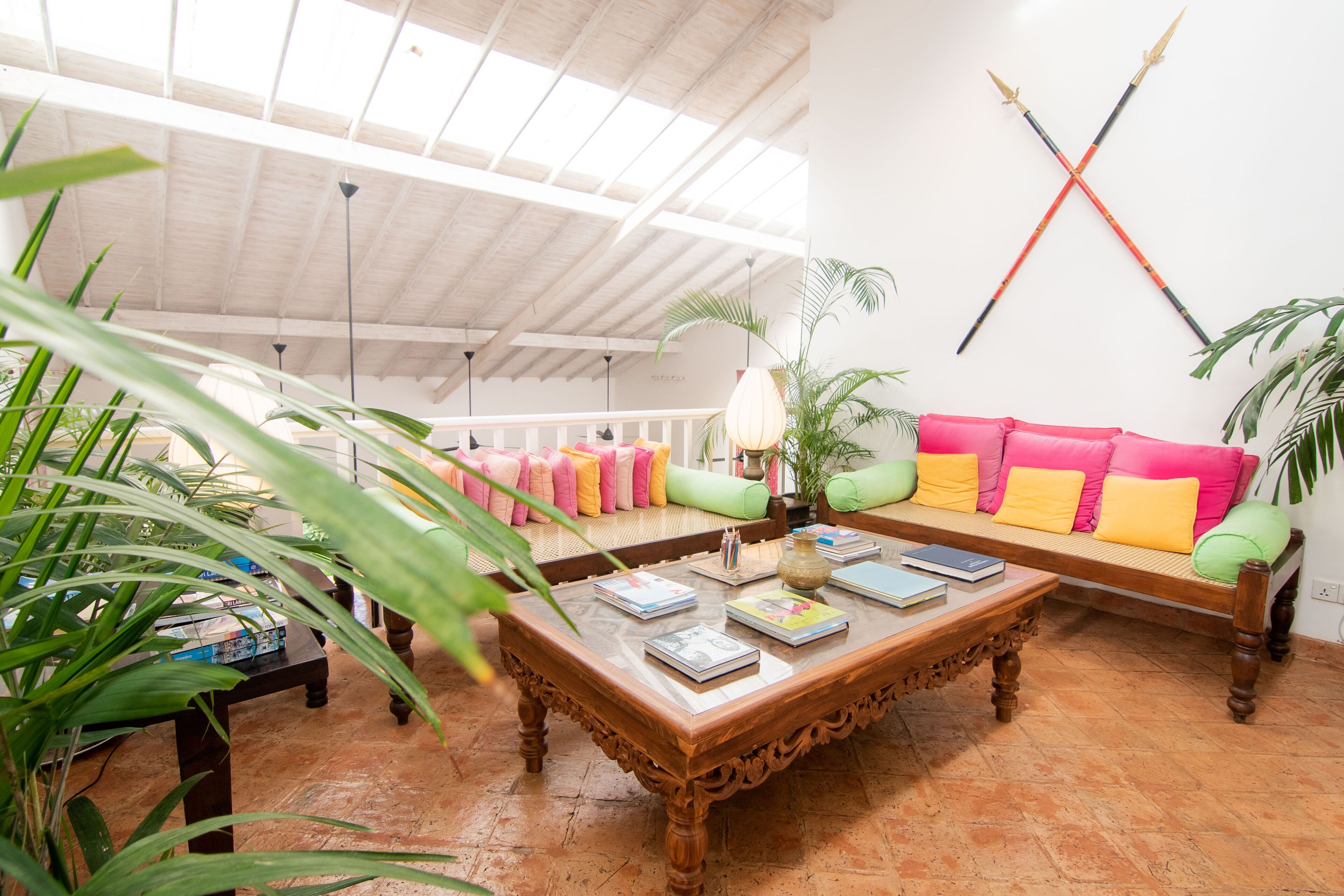 24-Zoll-Flachbildfernseher mit Satellitenempfang, Fernseher, DVD-Player