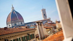 Unclassified image, 5 of 25, button - Florence Dome Hotel (Florence)