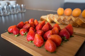Free daily buffet breakfast - Florence Dome Hotel (Florence)