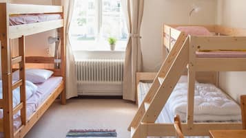 Family Room (Linen/towel not included ) | Wi-Fi ฟรี