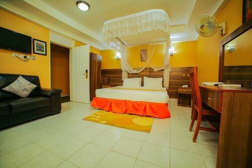 Chambre Deluxe double | Coffre-fort, bureau, rideaux d’obscurcissement, accès au Wi-Fi (inclus)