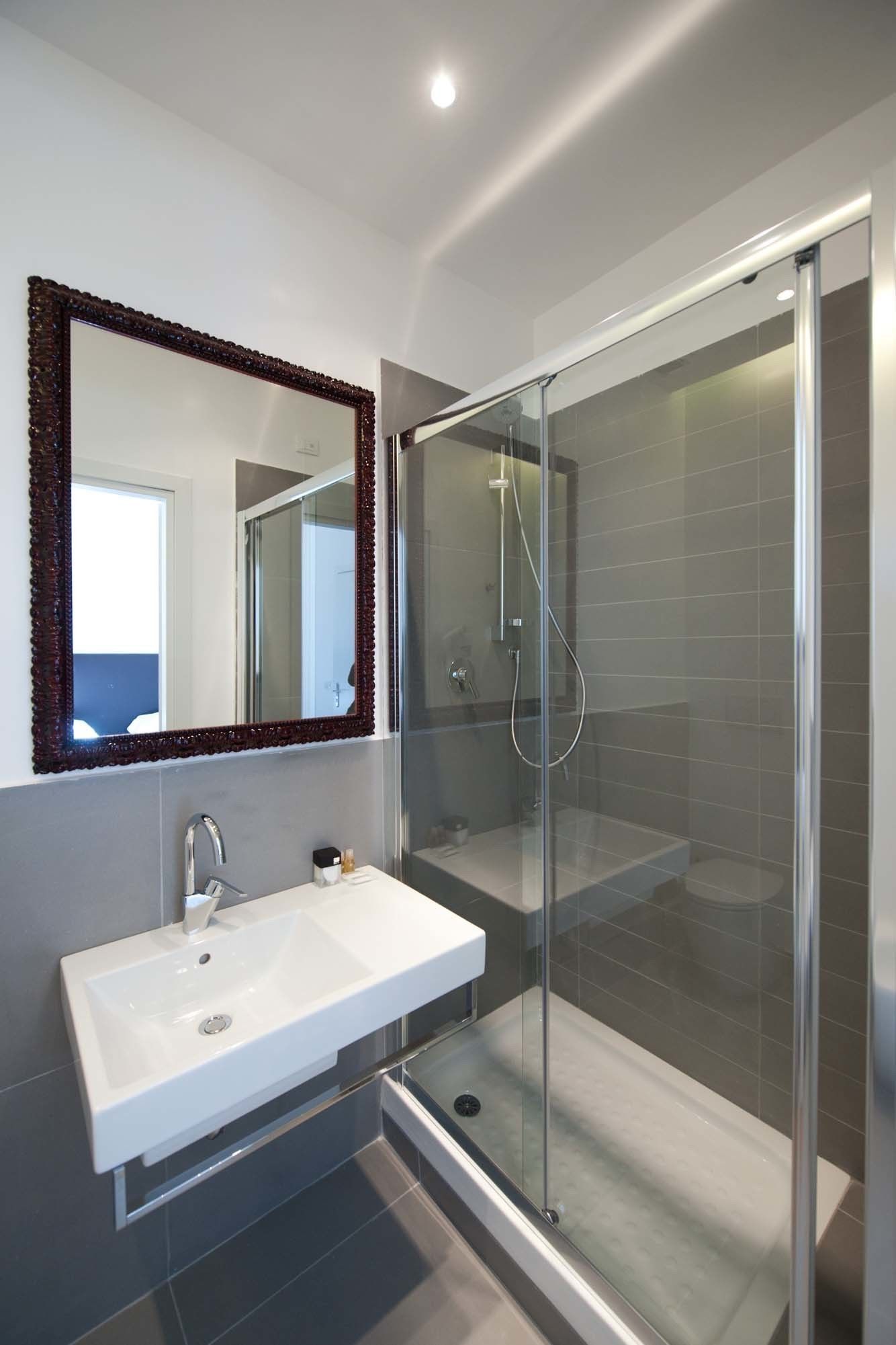Photo - Imperia Suite