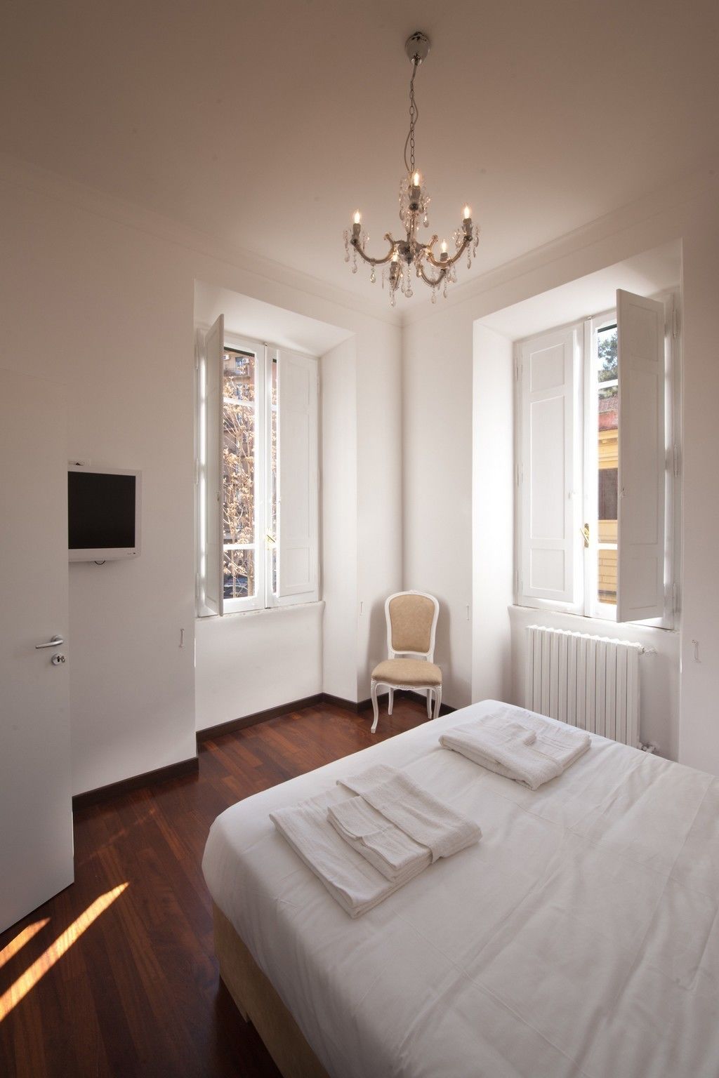 Photo - Imperia Suite