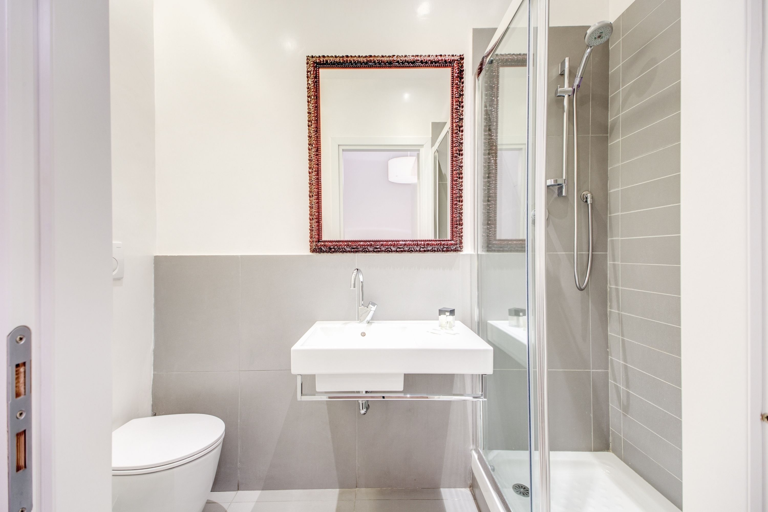 Photo - Imperia Suite