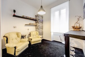 Interior - Imperia Suite (Rome)