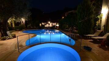 Outdoor pool, pool umbrellas, pool loungers