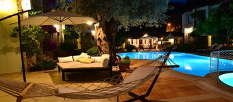 Olive Garden Apart Hotel