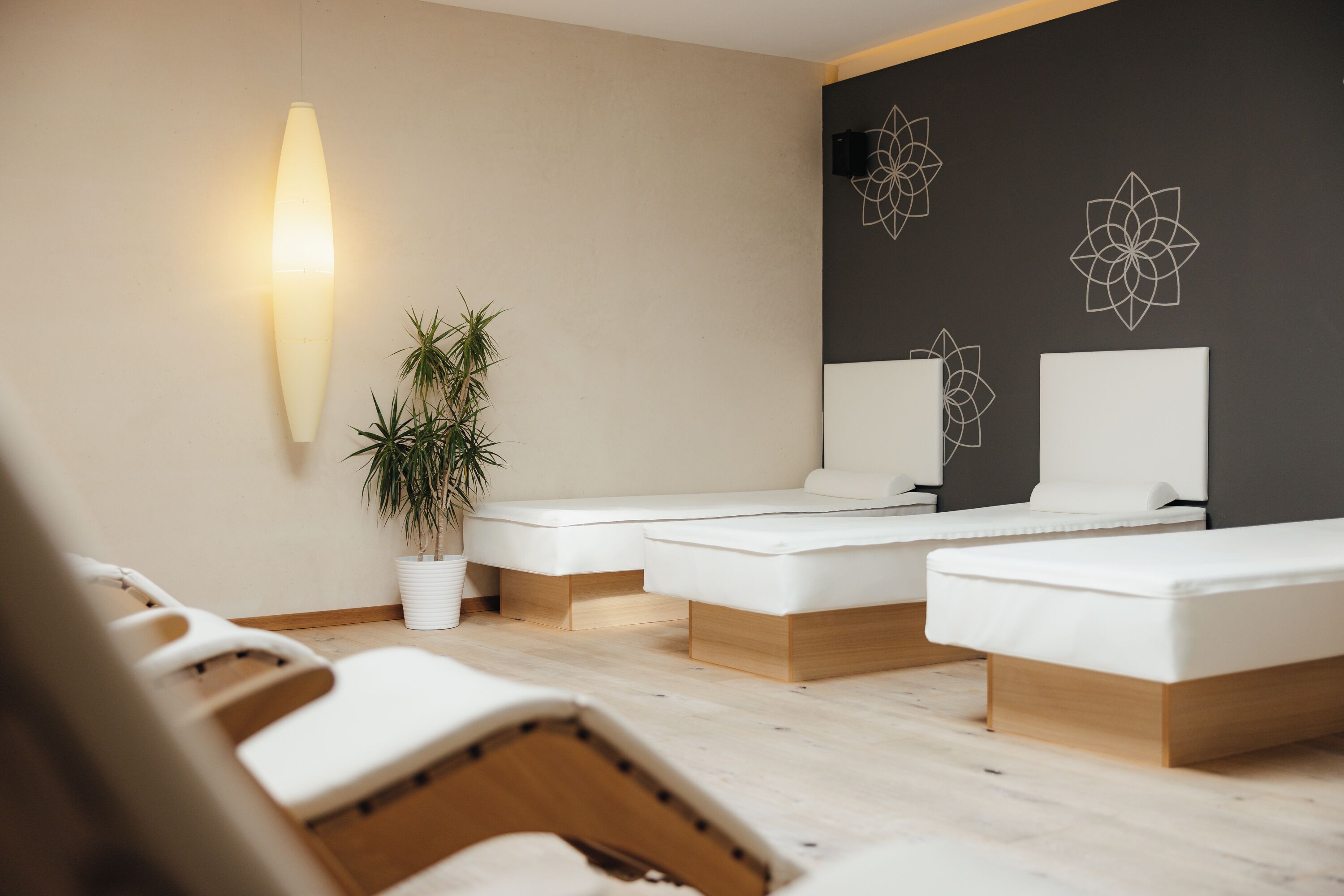 turkish bath/hammam, massage/treatment rooms, massages