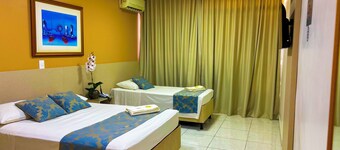 Max Hotel