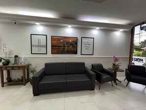 Reception - Max Hotel (Nucleo Bandeirante)