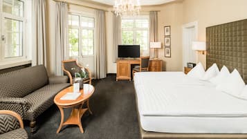 Literie de qualité supérieure, coffres-forts dans les chambres