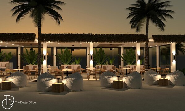 供應早餐、午餐及晚餐