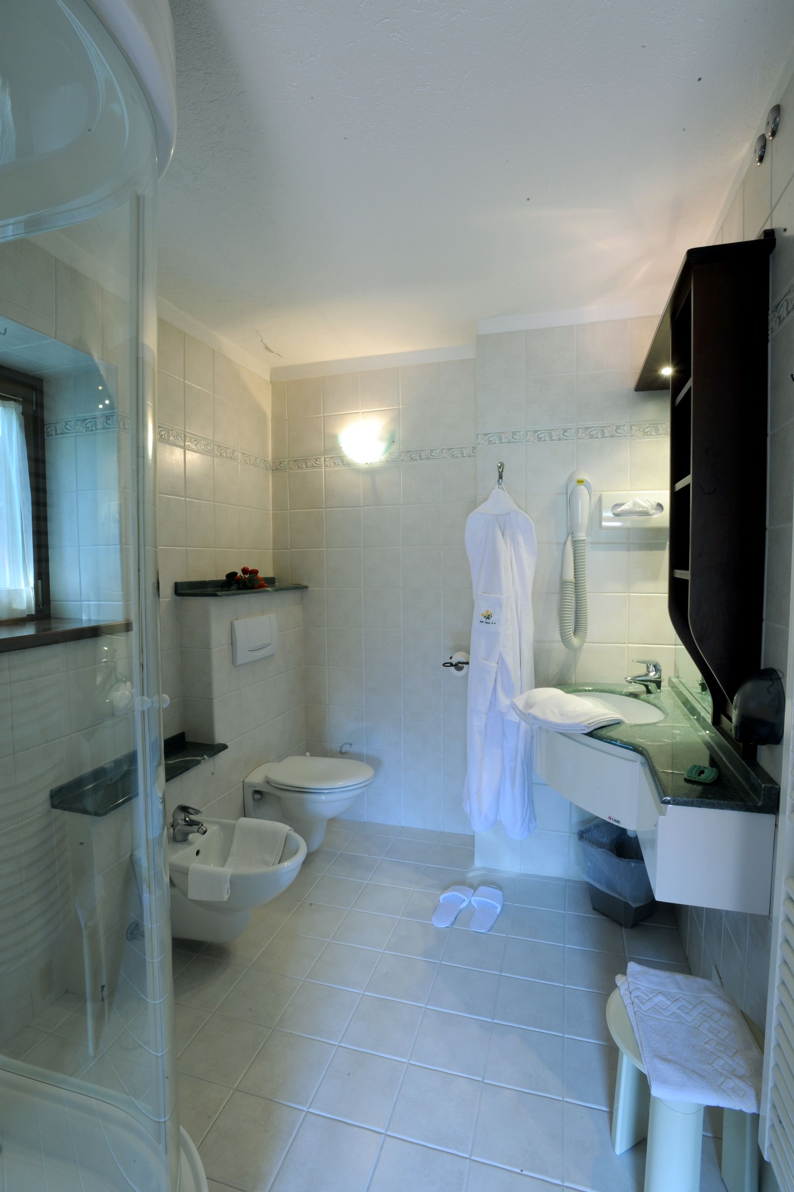 double room, mountain view | bathroom | shower, hair dryer, towels