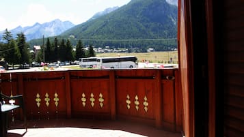 Dreibettzimmer, Bergblick | Ausblick vom Zimmer