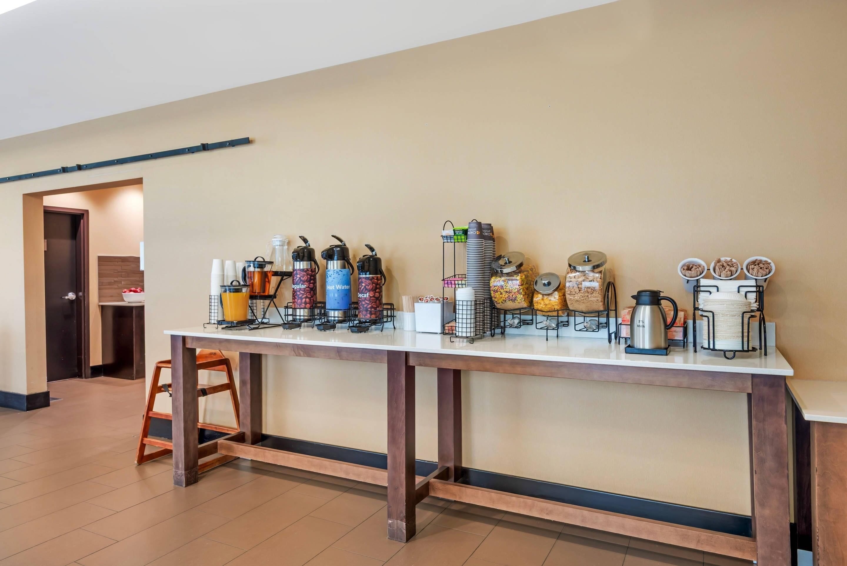 Foto - Comfort Inn & Suites Airport North