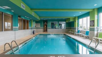 Indendørs pool