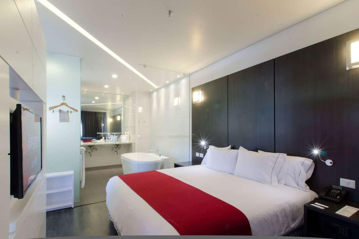 In-room safe, soundproofing, iron/ironing board, free cots/infant beds