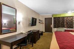 Bureau, Wi-Fi gratuit, draps fournis, réveils