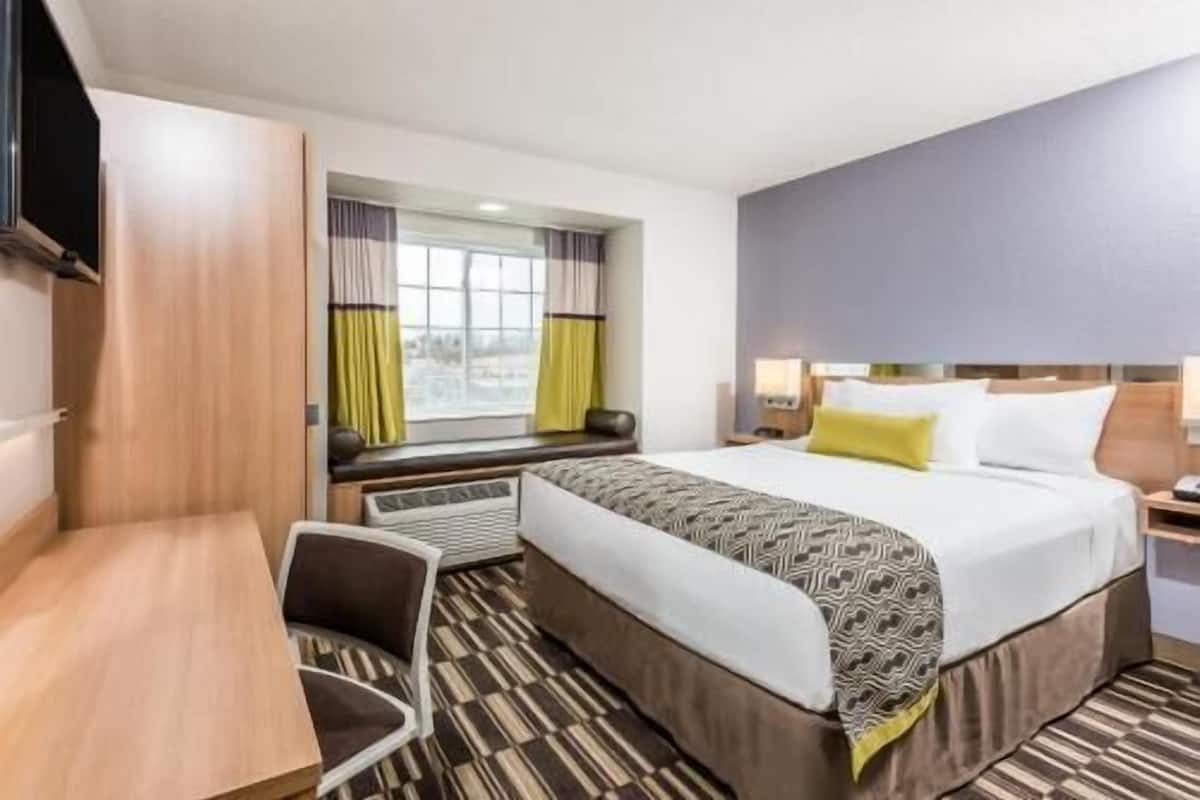 Desk, iron/ironing board, free cots/infant beds, free WiFi