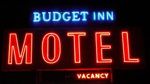 Exterior detail - Budget Inn Of Mojave (Mojave)