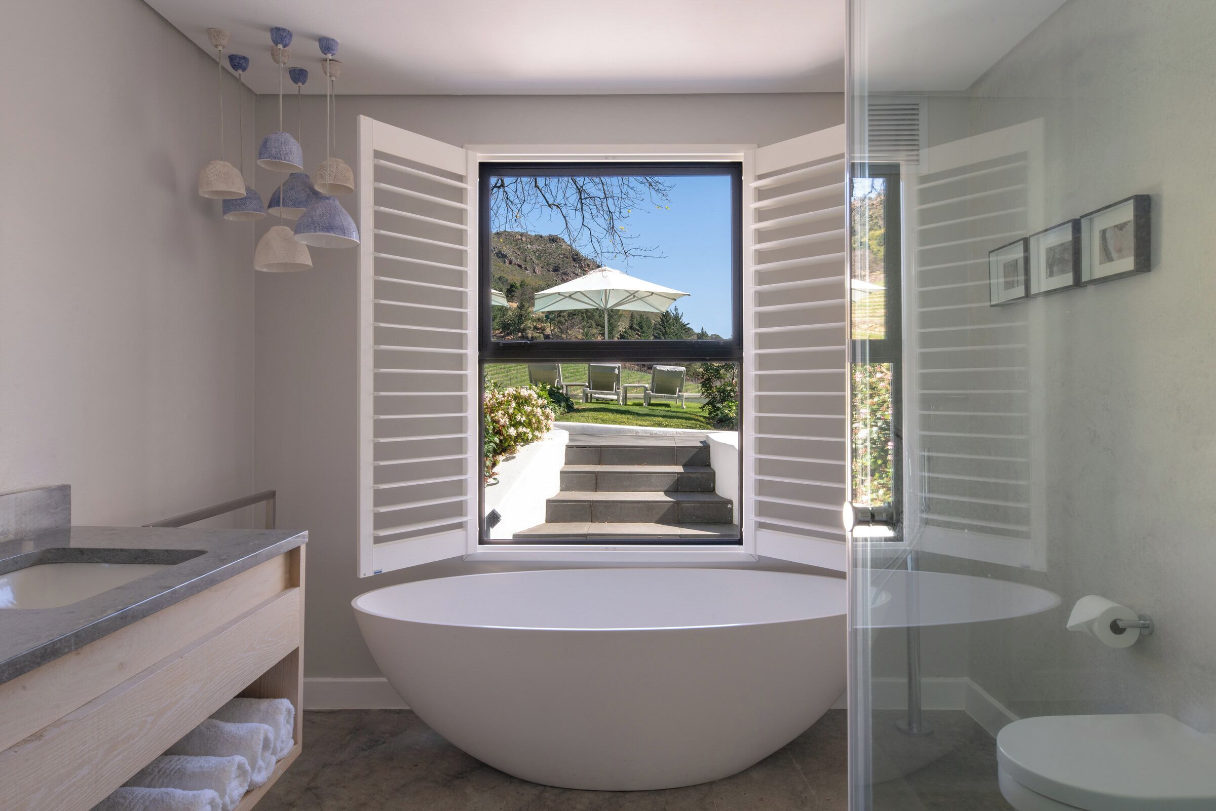 room (manor house) | bathroom | separate bathtub and shower, designer toiletries, hair dryer, slippers