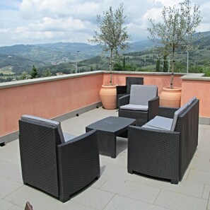 Deluxe Studio Suite, 1 Bedroom, Terrace, Hill View | Terrace/patio