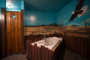 Deluxe Double Room | Bathroom