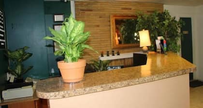 Scottish Inn