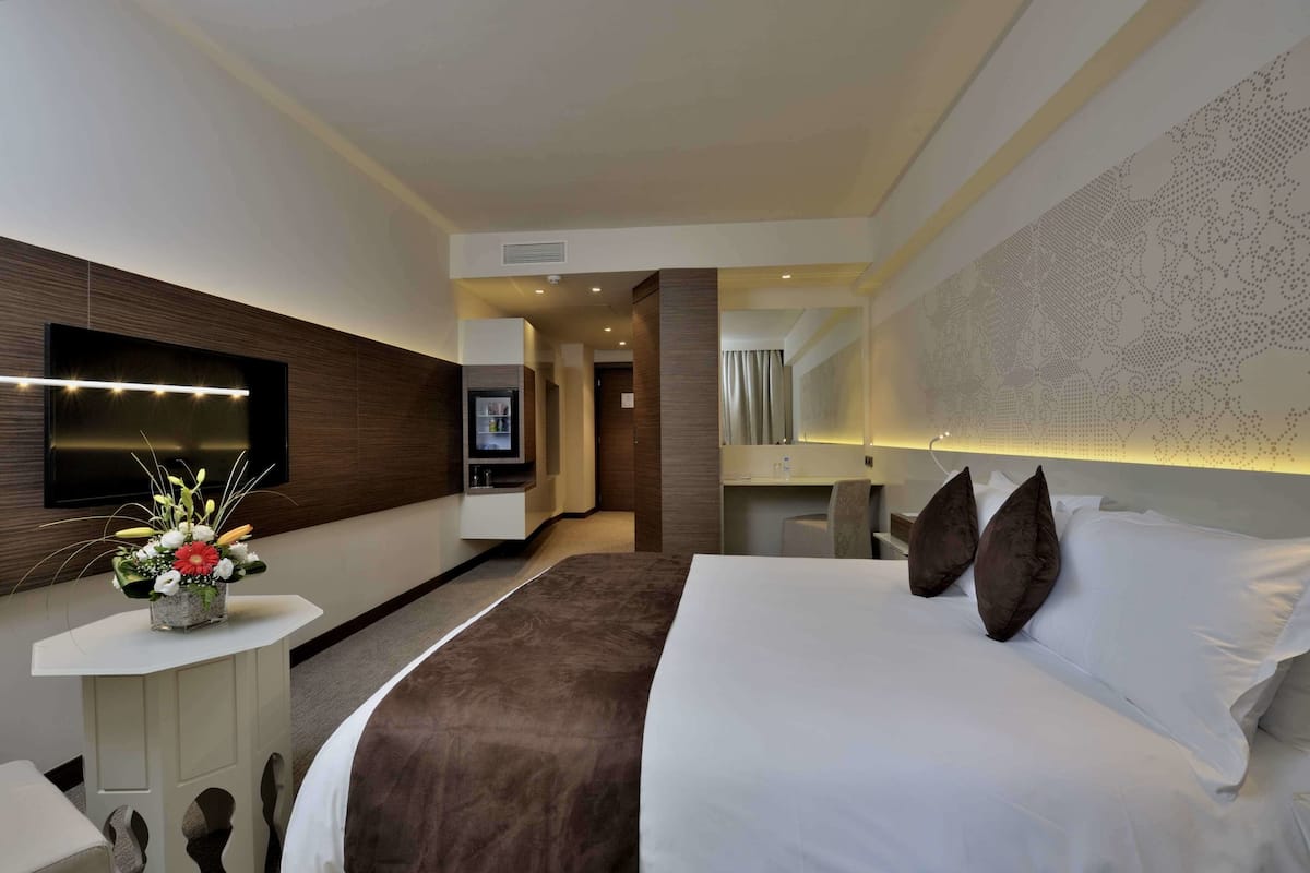1 bedroom, minibar, in-room safe, desk