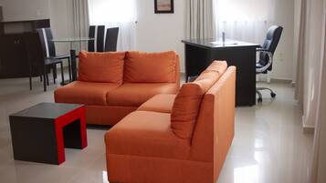 套房, 簡易廚房 | 客房景觀