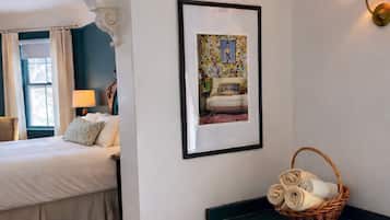 Premier Suite, 1 King Bed, Second Floor | Bathroom | Hair dryer, towels