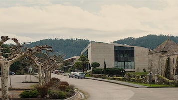 Ngoại thất