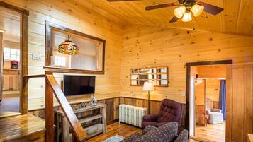 Basic Cabin, 1 King Bed, Ocean View, Beachside | Iron/ironing board, free WiFi