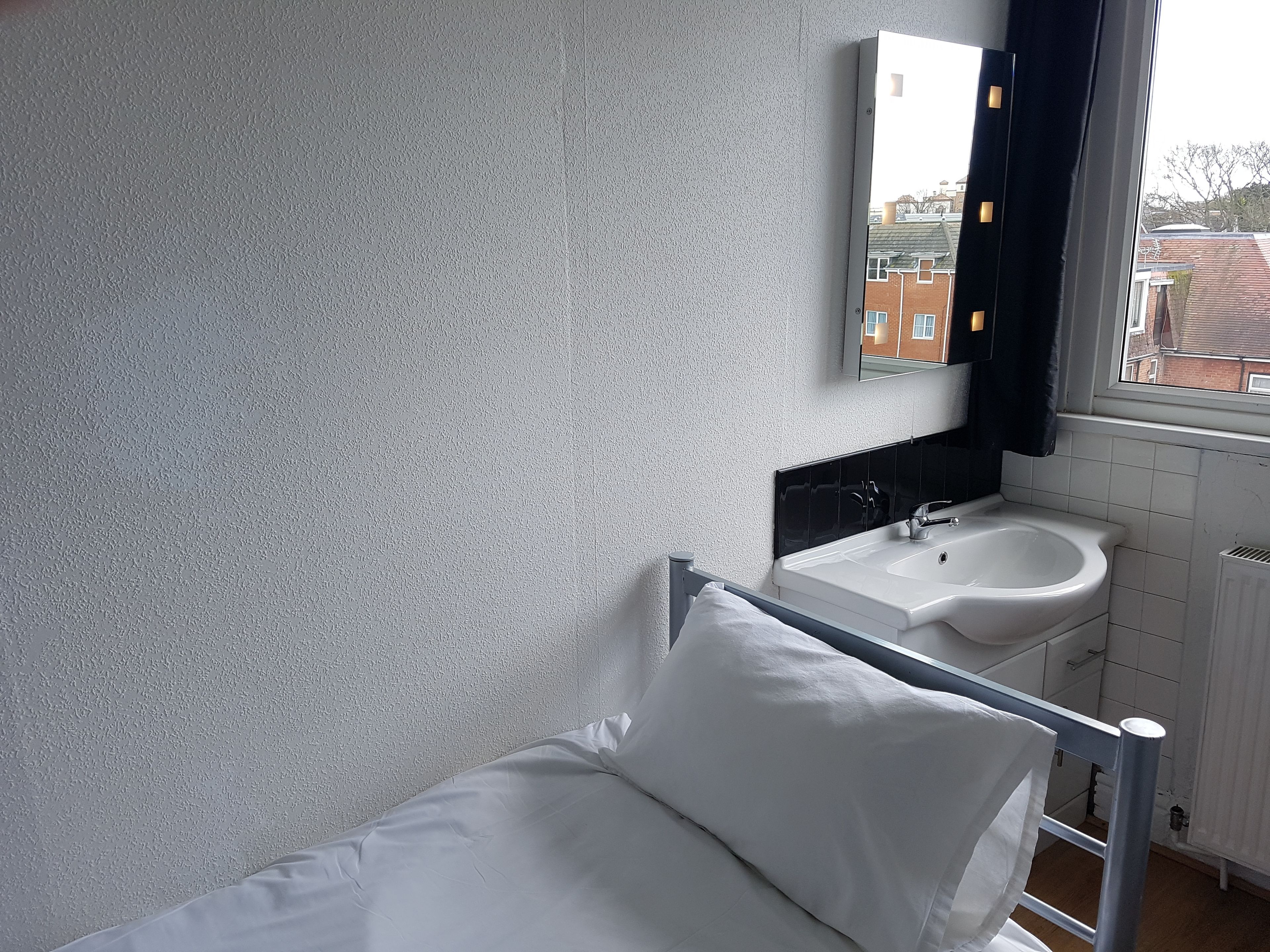 triple room with shared bathroom | 1 bedroom, free wifi, bed sheets