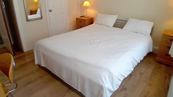 Double Room with Private Bathroom | Kostenloses WLAN, Bettwäsche