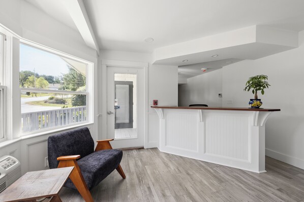 Sala de estar en el lobby