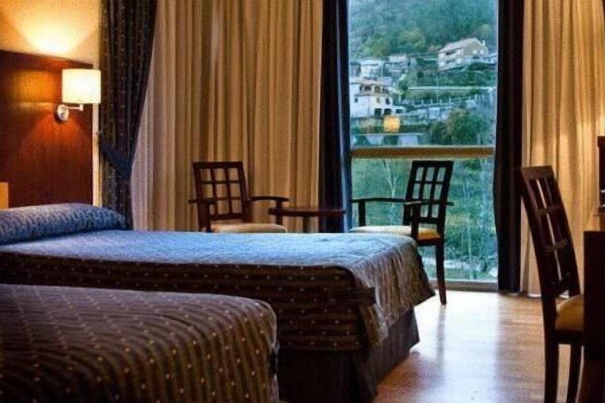 minibar, in-room safe, desk, blackout curtains