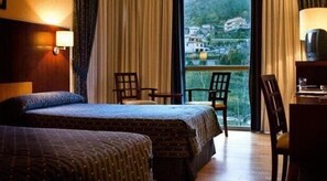 Minibar, in-room safe, desk, blackout curtains