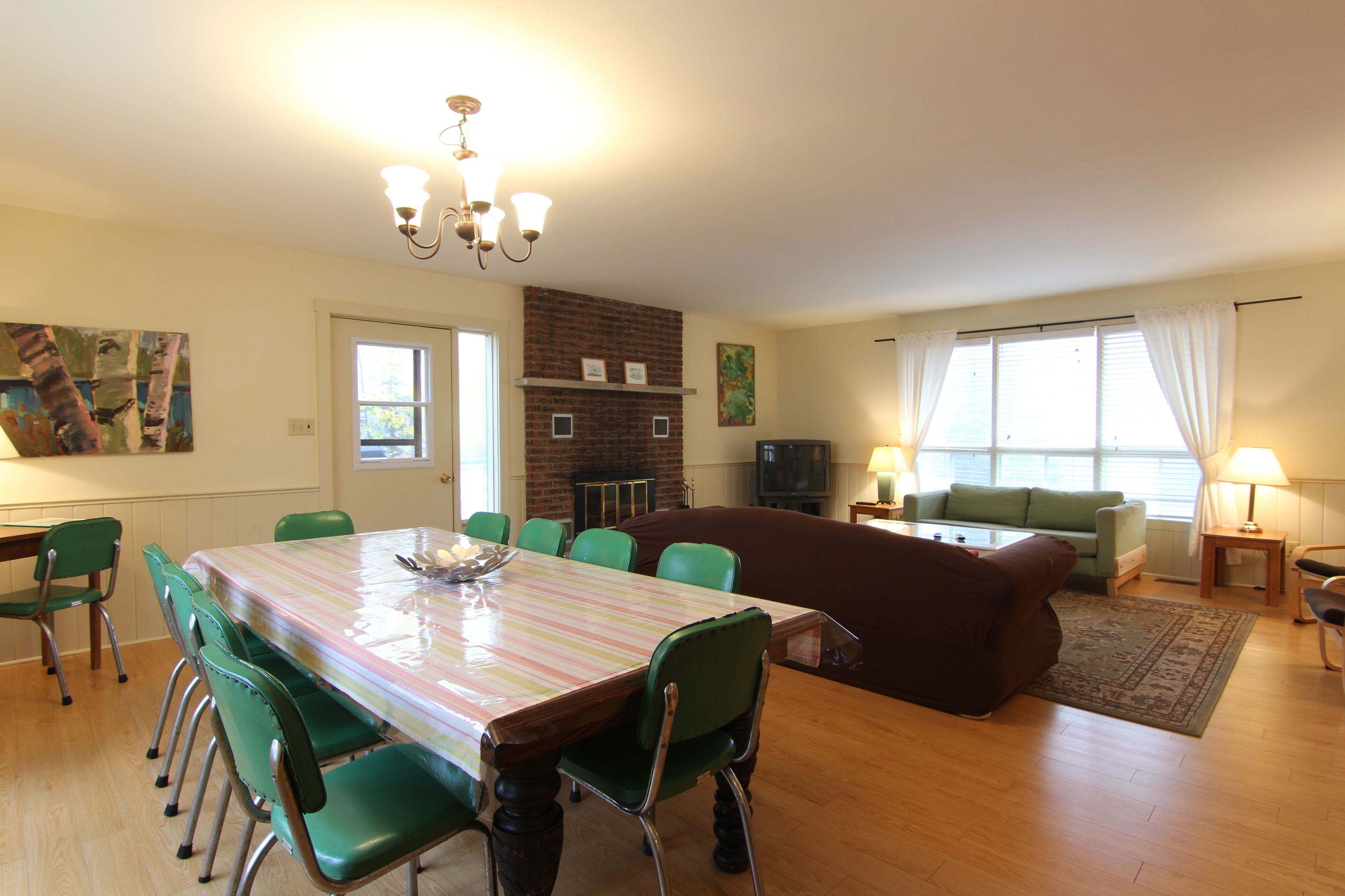 Cottage, 6 Bedrooms, 2 Bathrooms | Living area