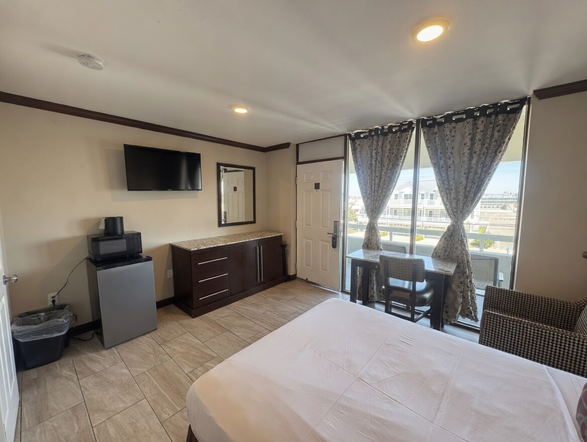 Photo - Beachside Resort